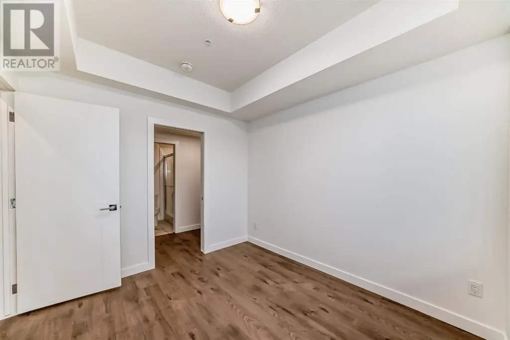 395 Skyview Parkway NE, #2409