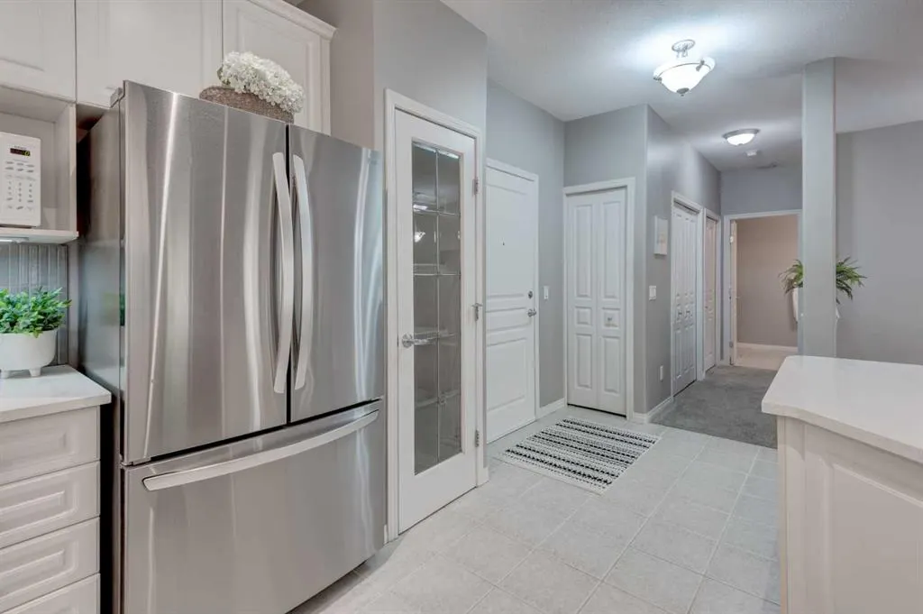 1211 Lake Fraser Green SE, #1211