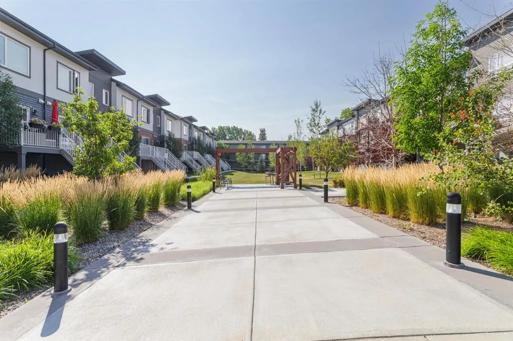 5305 32 Avenue SW, #3102