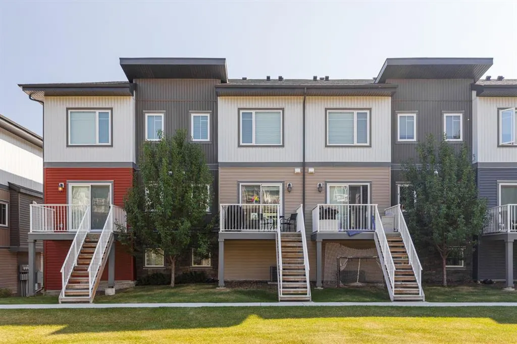 5305 32 Avenue SW, #3102