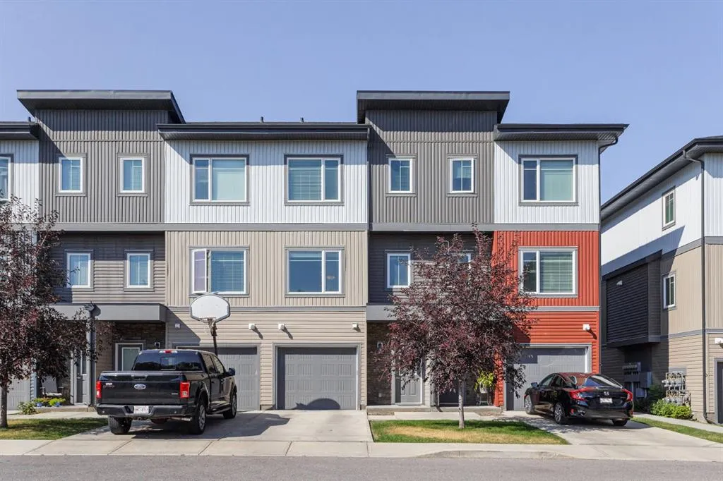 5305 32 Avenue SW, #3102