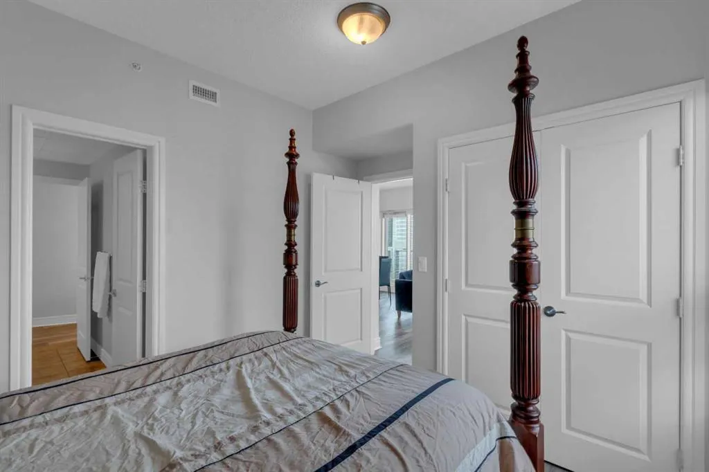 910 5 Avenue SW, #2605