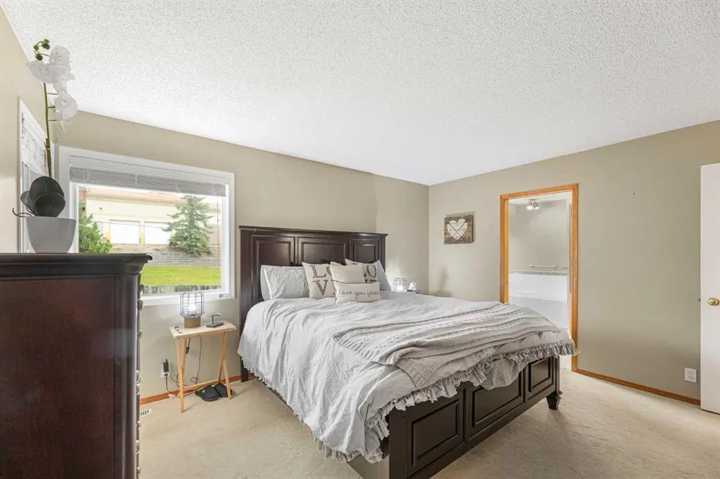 86 Tuscany Ridge View NW