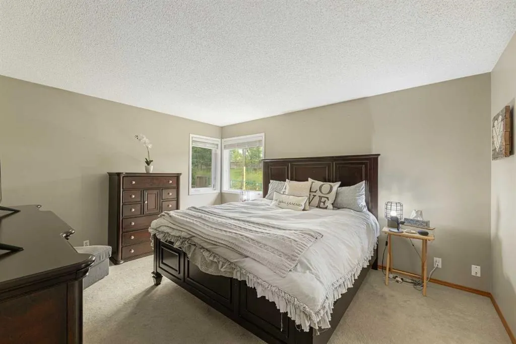 86 Tuscany Ridge View NW