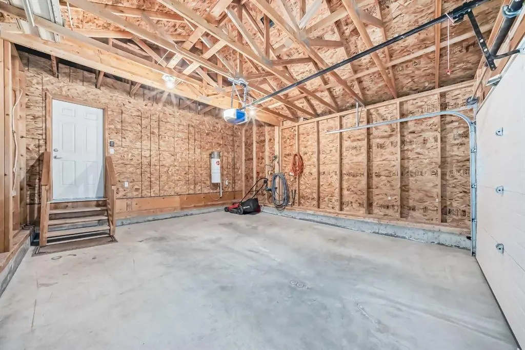 219 Covepark Green NE