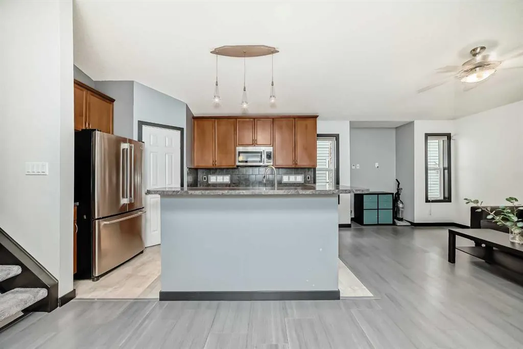 219 Covepark Green NE