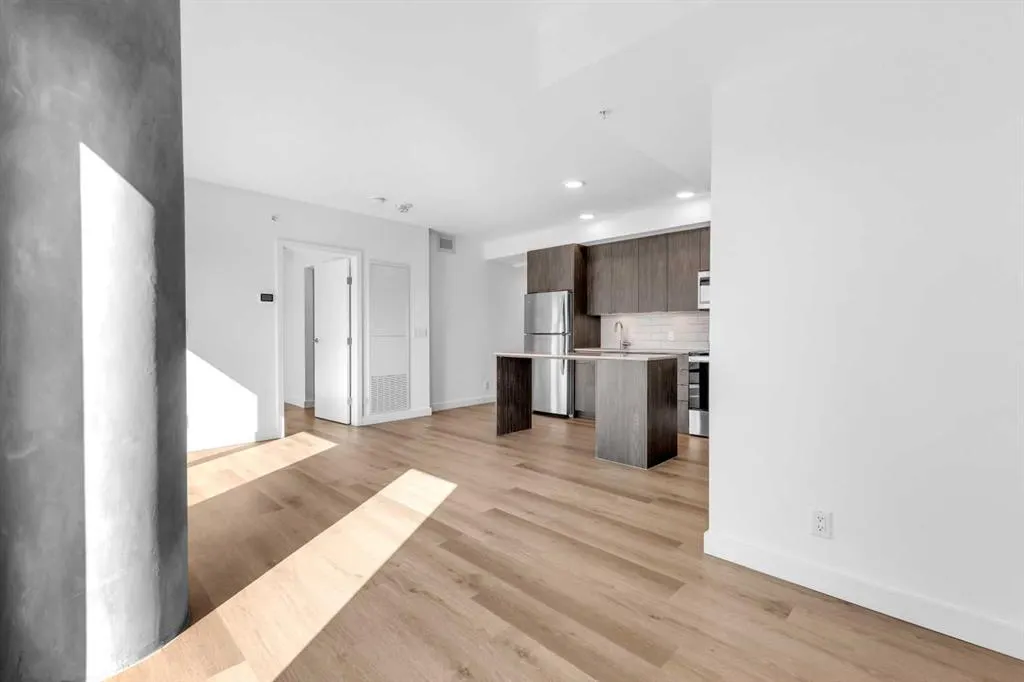 123 4 Street NE, #1313
