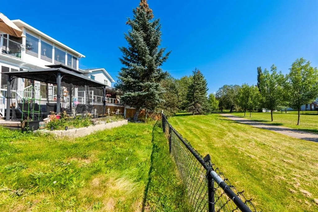 58 Citadel Crest Circle NW