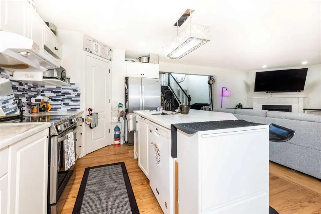 58 Citadel Crest Circle NW