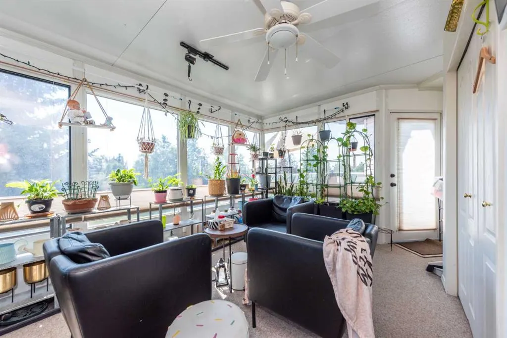 58 Citadel Crest Circle NW