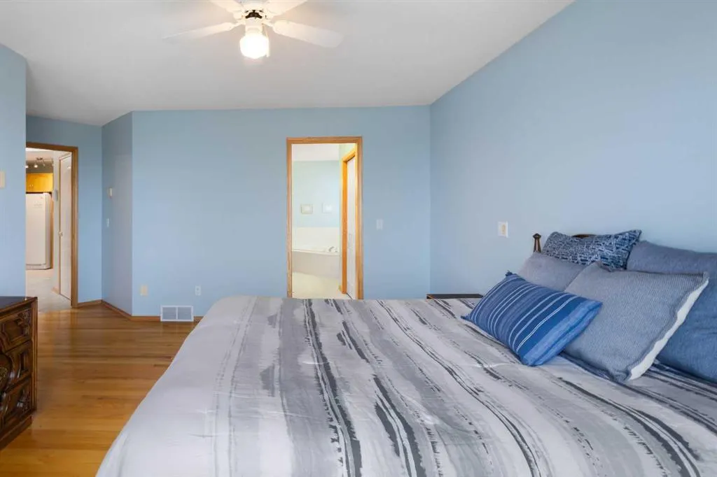 212 Hampstead Gardens NW