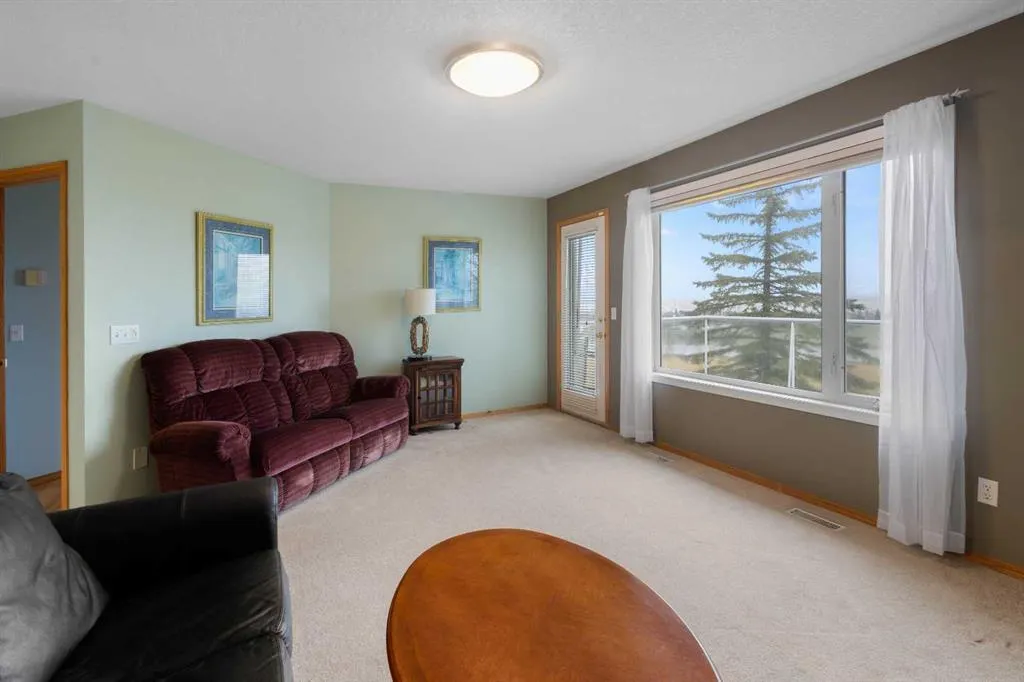 212 Hampstead Gardens NW