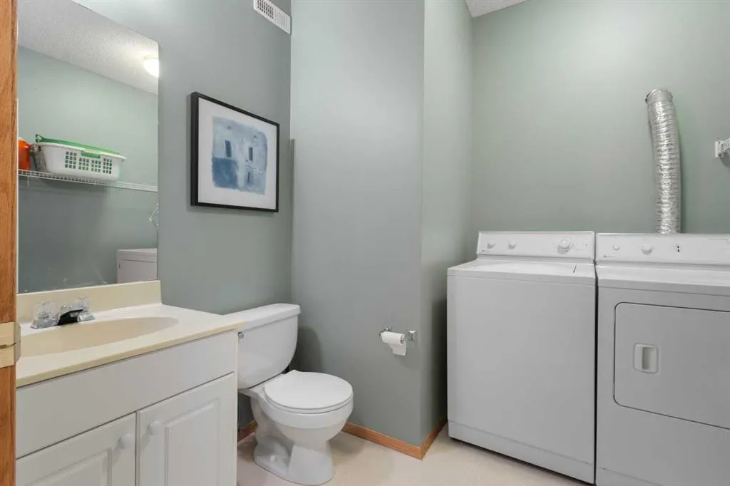212 Hampstead Gardens NW