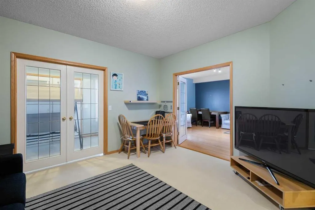 212 Hampstead Gardens NW