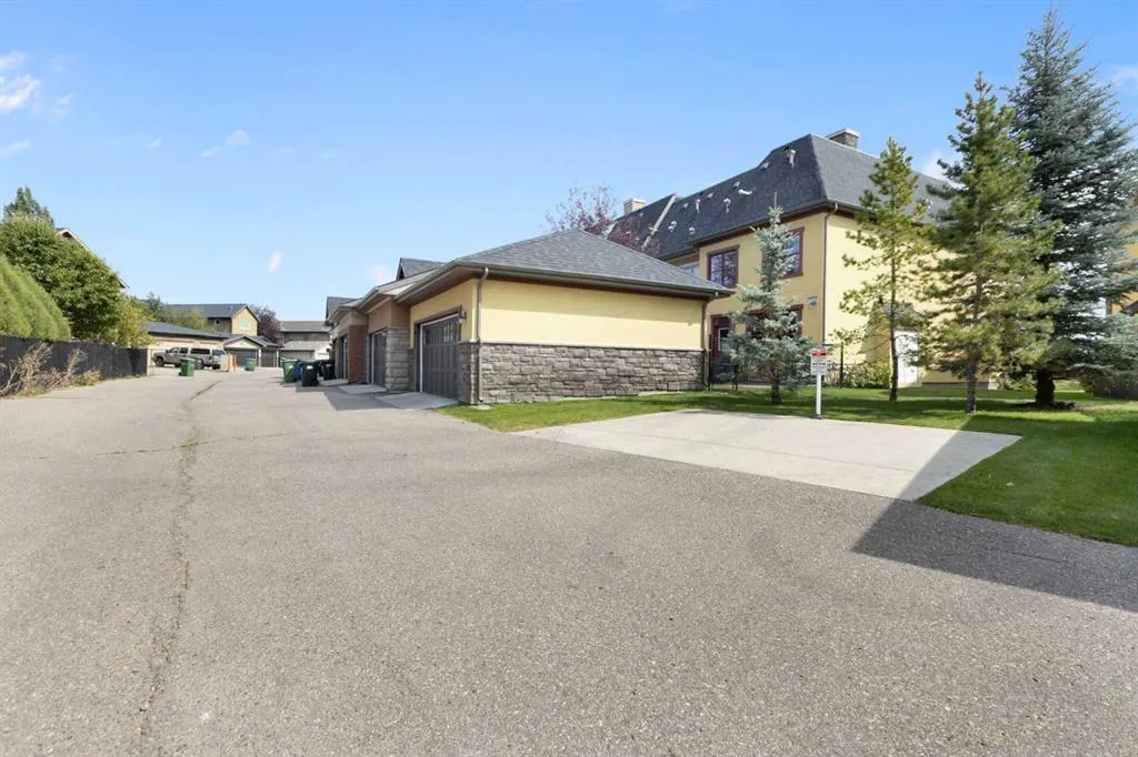 284 Quarry Park Boulevard SE