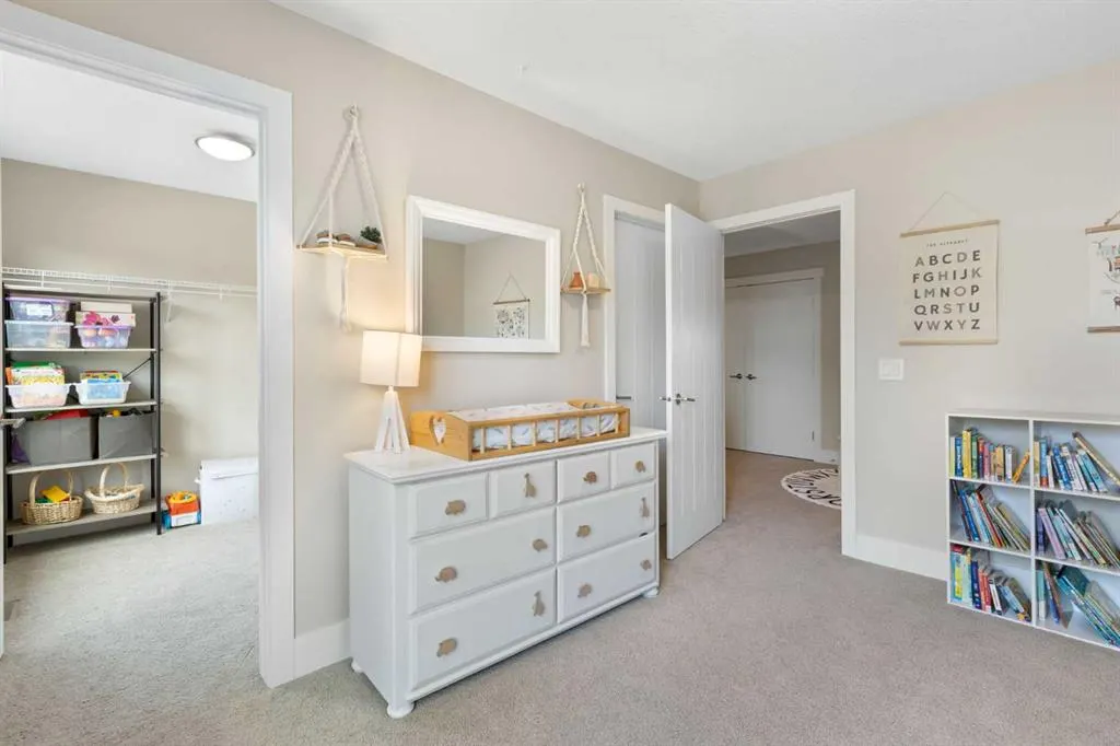 284 Quarry Park Boulevard SE