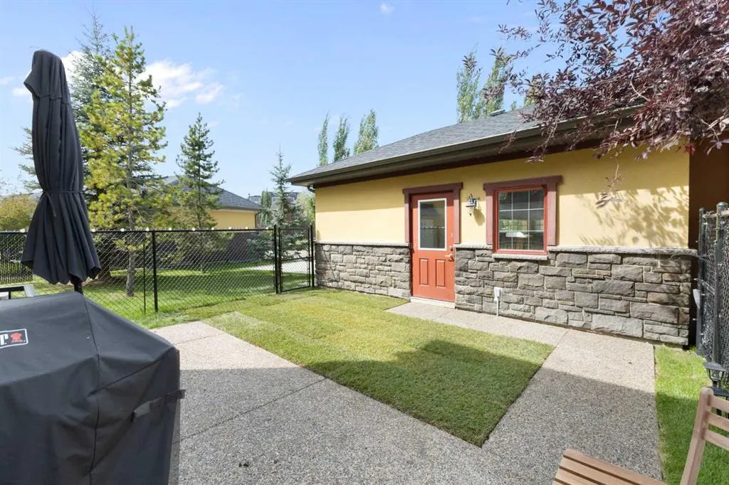 284 Quarry Park Boulevard SE