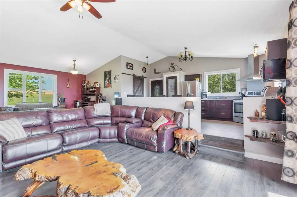 2230 Rainy Creek Road