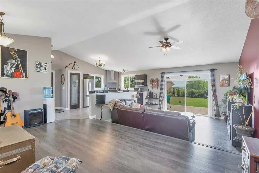 2230 Rainy Creek Road