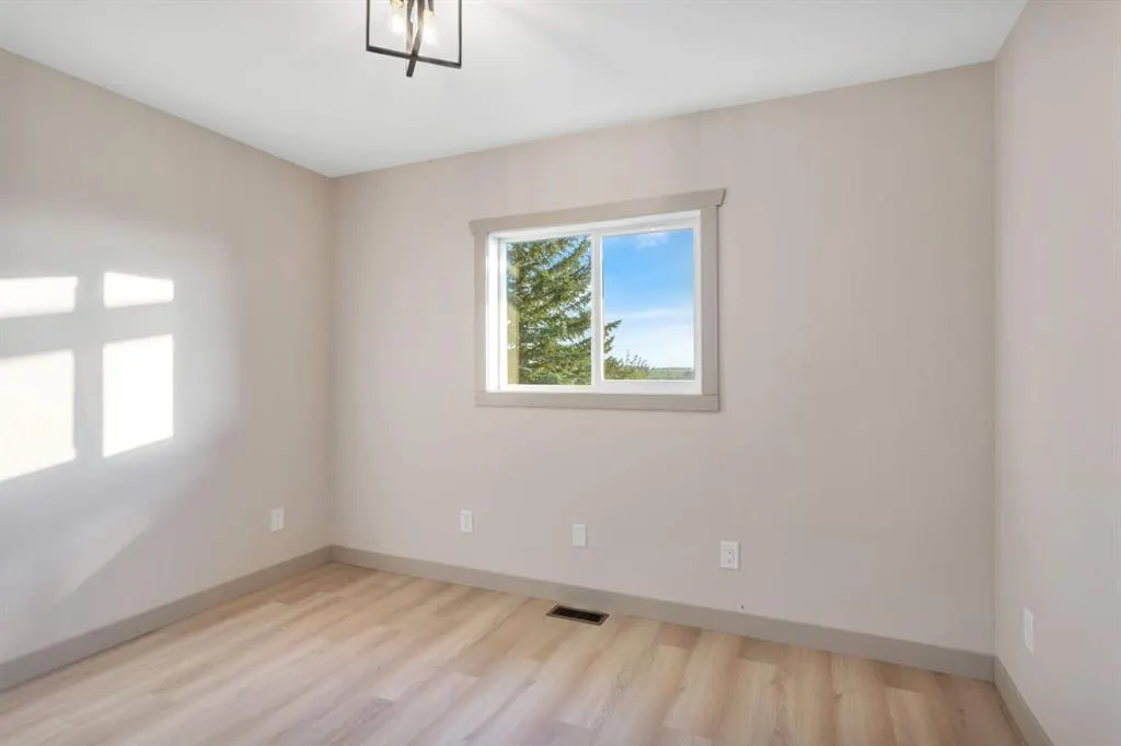 404074 Range Road 6-0