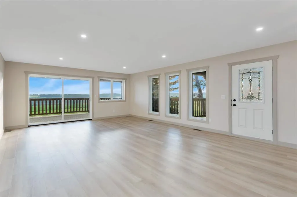 404074 Range Road 6-0