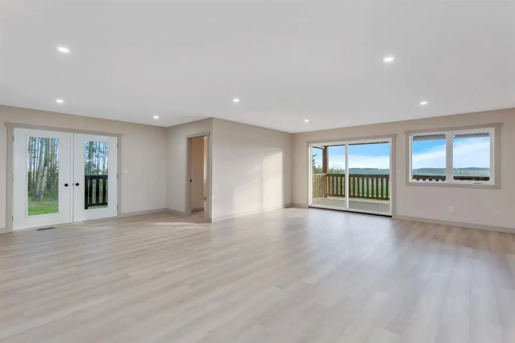 404074 Range Road 6-0