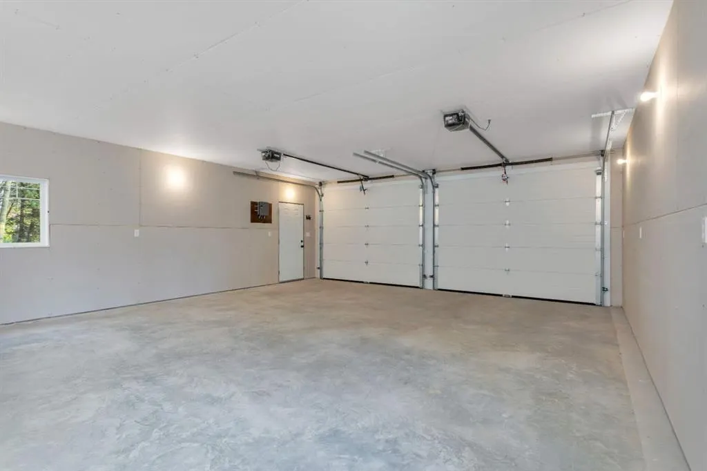 404074 Range Road 6-0