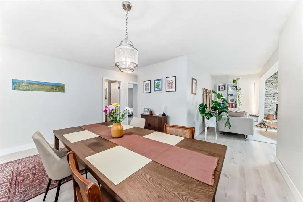 2114 17 Street SW, #403