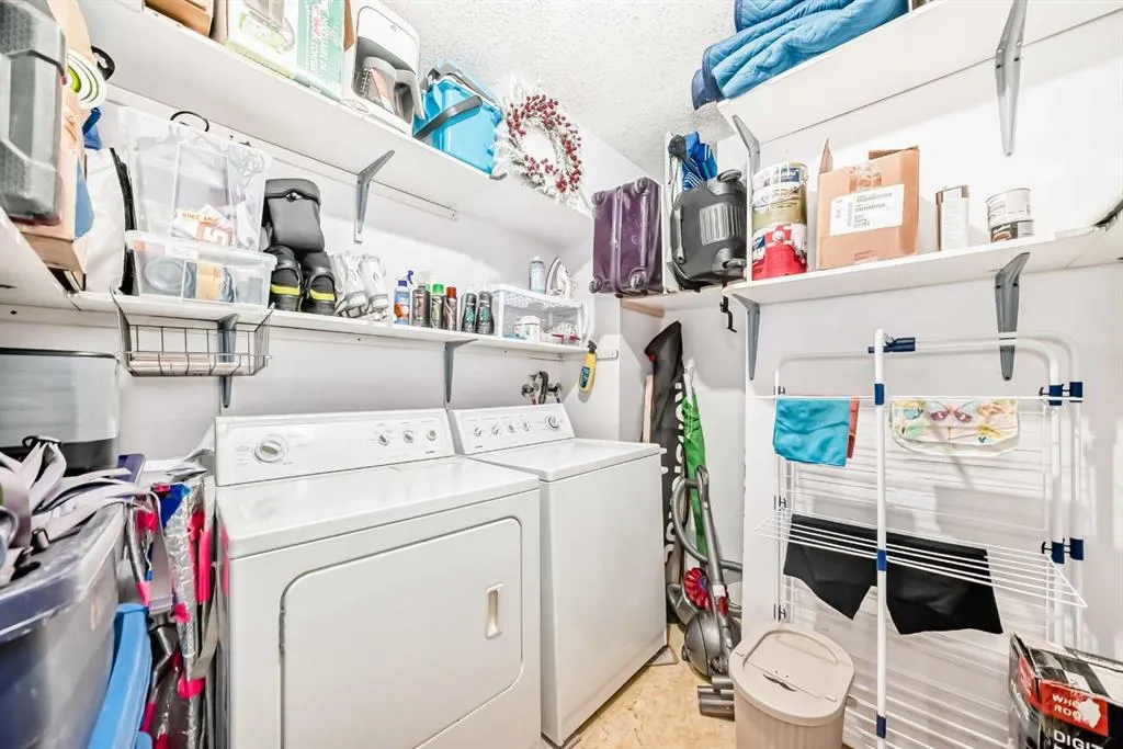 2114 17 Street SW, #403