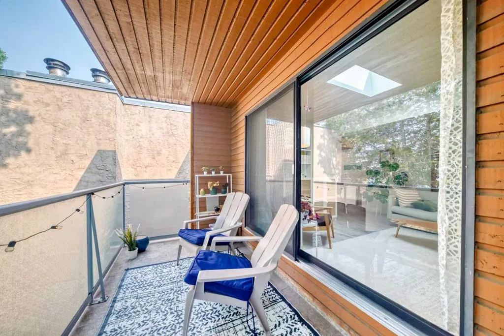 2114 17 Street SW, #403