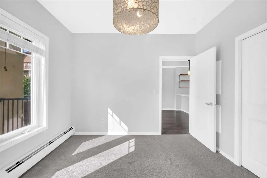 20 Mahogany Mews SE, #203