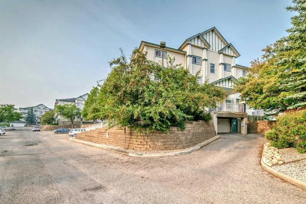 7 Somervale View SW, #304