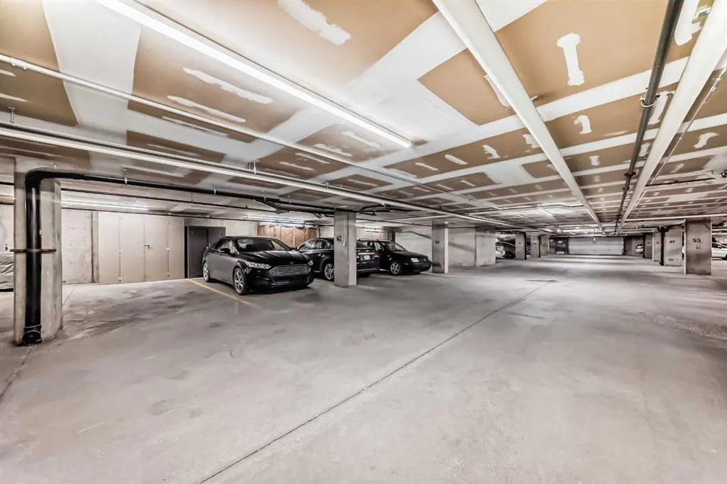 7 Somervale View SW, #304