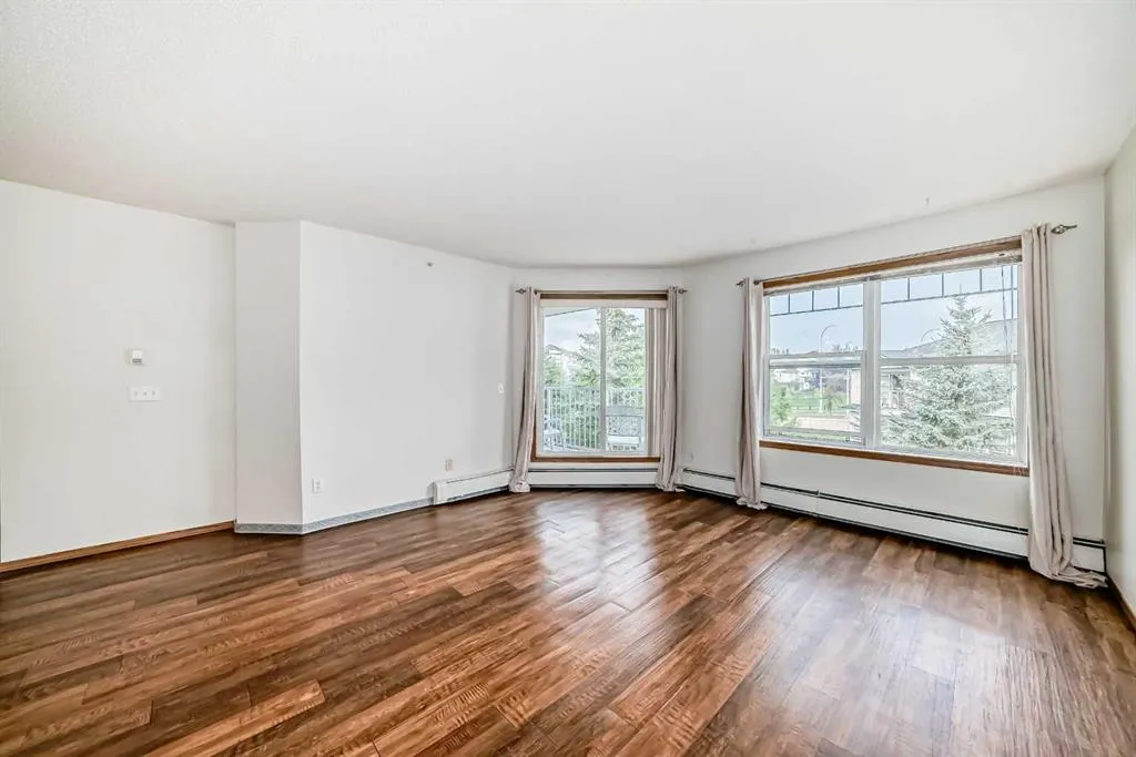 7 Somervale View SW, #304