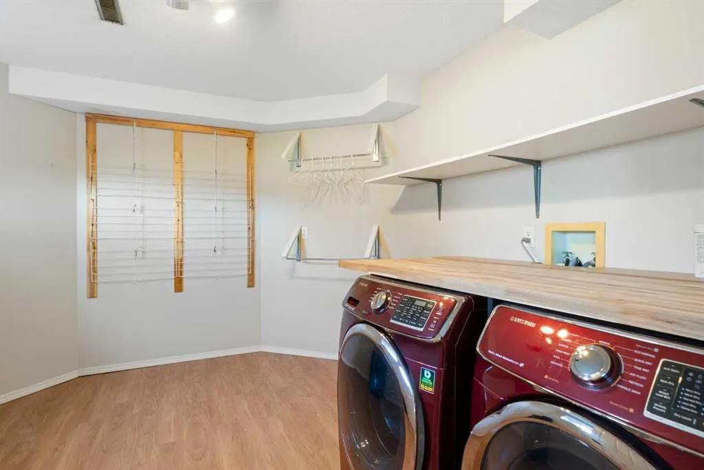 341 Sunset Place