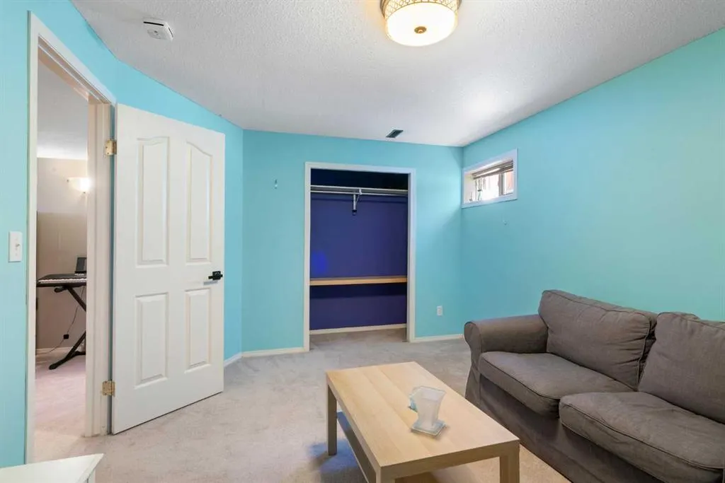 341 Sunset Place