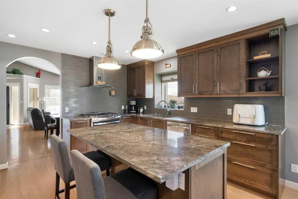 341 Sunset Place