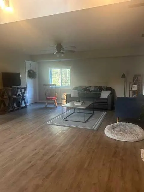 42042 464 Township