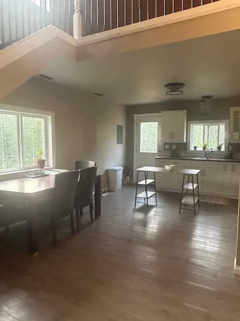 42042 464 Township