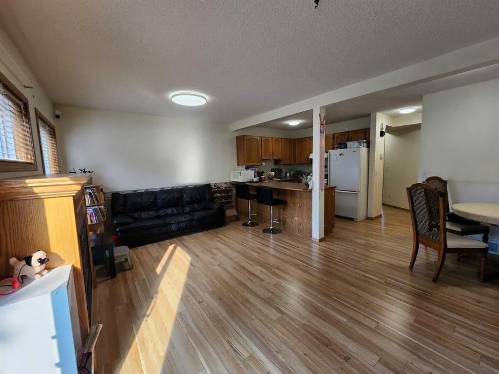 9 Country Hills Rise NW