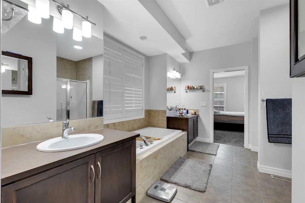 168 Aspenshire Drive SW