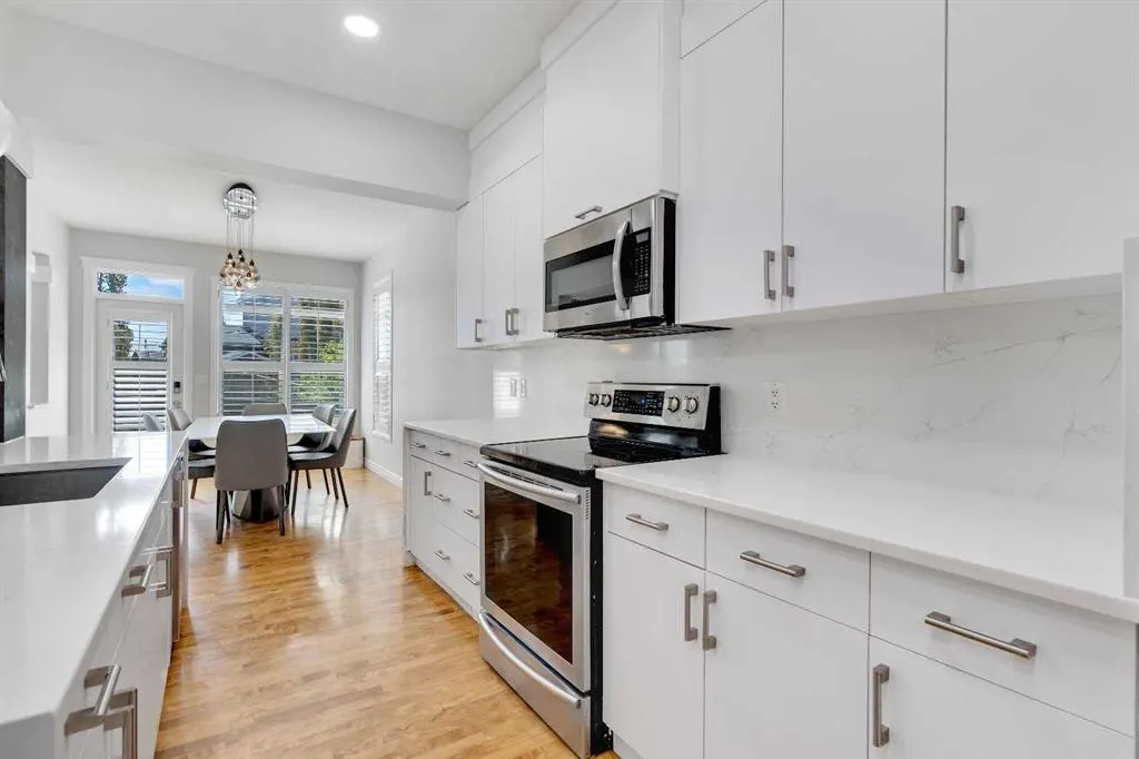 168 Aspenshire Drive SW