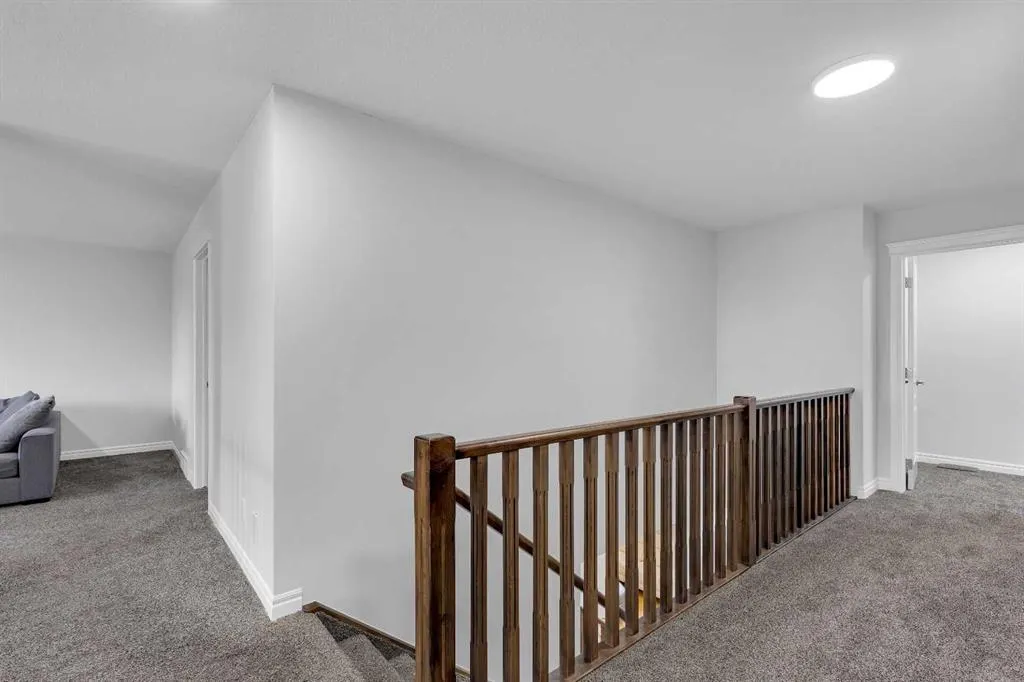 168 Aspenshire Drive SW