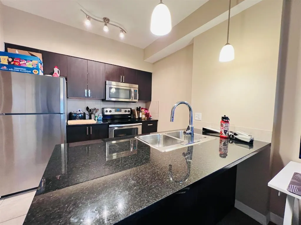 117 Copperpond Common SE, #312