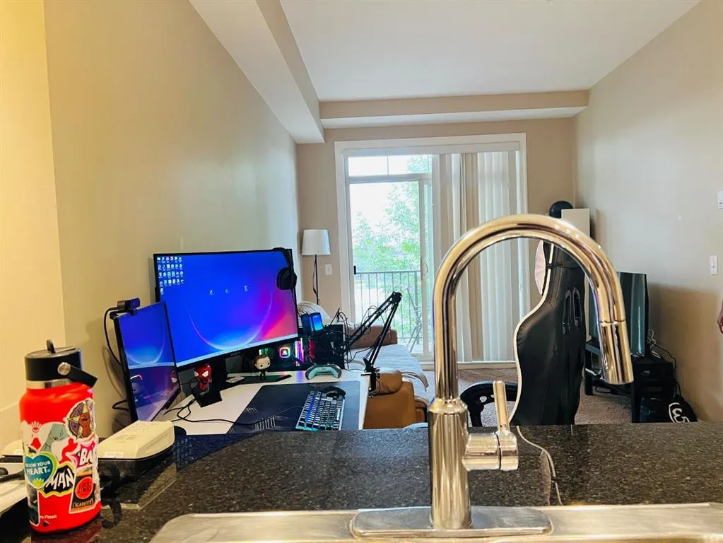 117 Copperpond Common SE, #312