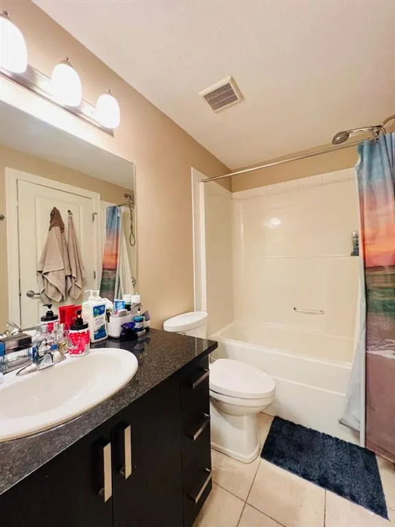 117 Copperpond Common SE, #312