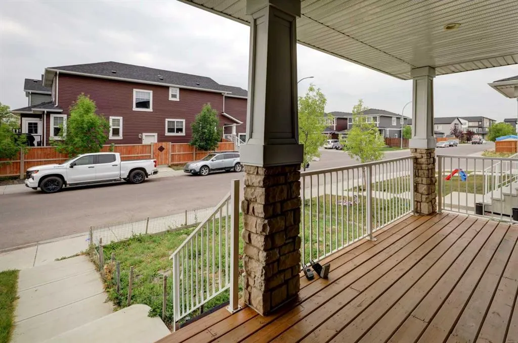 52 RED EMBERS Manor NE