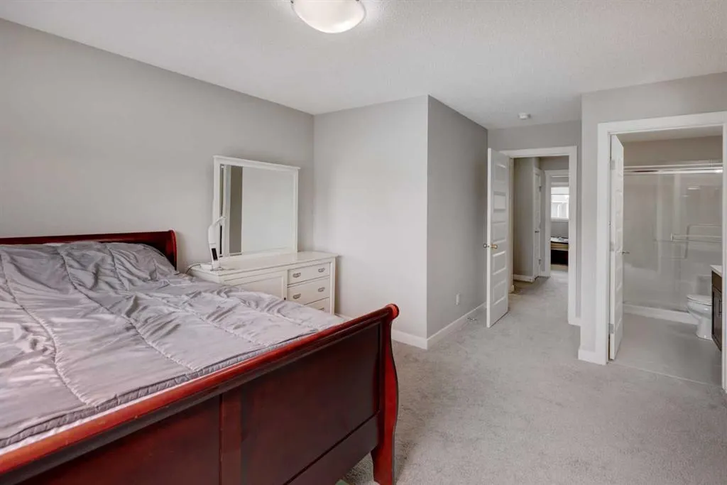 52 RED EMBERS Manor NE