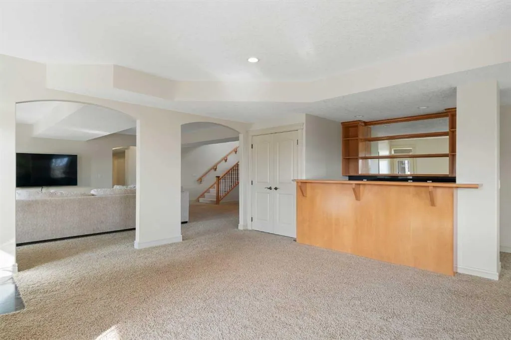 104 Grizzly Rise
