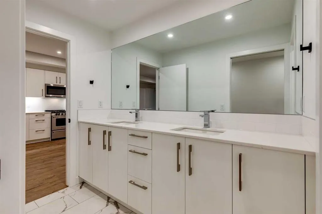 110 18A Street NW, #423